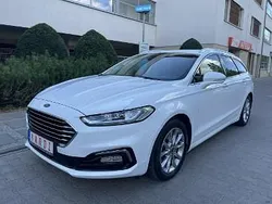 Biały (metalik) Używany 2020 Ford Mondeo Kombi | 59 900 zł (Uczciwa cena)
