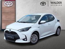 Biały Używany 2021 Toyota Yaris Hybrid Comfort Hatchback | 55 500 zł (Uczciwa cena)