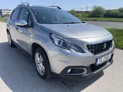 Szary Używany 2018 Peugeot 2008 SUV | 43 900 zł (Dobra cena)