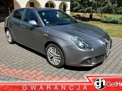 Szary Używany 2012 Alfa Romeo Giulietta Hatchback | 28 000 zł (Uczciwa cena)