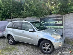 Szary Używany 2002 Toyota RAV4 SUV | 11 900 zł (Dość drogi)