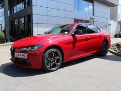 Lakier pastelowy czerwony alfa red Nowe 2025 Alfa Romeo Giulia Veloce Sedan/Limuzyna | 214 180 zł (Dobra cena)