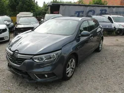 Szary Używany 2017 Renault Mégane IV Hatchback | 16 900 zł