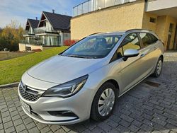 Srebrny Używany 2016 Opel Astra Kombi | 26 000 zł (Uczciwa cena)