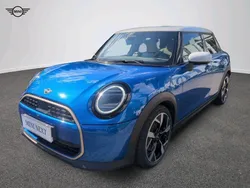 Icy sunshine blue metalizowany Używany 2024 Mini Cooper Hatchback | 135 900 zł