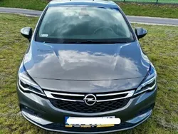 Szary Używany 2018 Opel Astra Hatchback | 50 000 zł (Dość drogi)