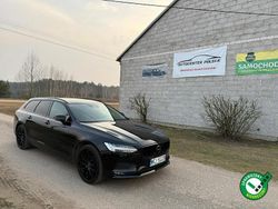 Czarny Używany 2018 Volvo V90 Kombi | 59 900 zł