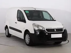 Biały Używany 2016 Peugeot Partner Minivan | 21 999 zł (Dobra cena)