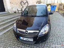 Używany 2010 Opel Zafira Minivan | 20 000 zł (Dość drogi)