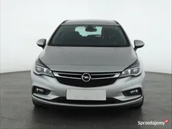 Srebrny Używany 2017 Opel Astra Kombi | 34 499 zł (Uczciwa cena)