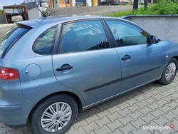 Niebieski Używany 2005 Seat Ibiza Hatchback | 3800 zł (Uczciwa cena)