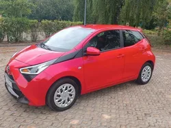 Czerwony Używany 2021 Toyota Aygo Hatchback | 50 000 zł (Uczciwa cena)
