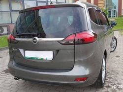 Szary Używany 2018 Opel Zafira Minivan | 49 999 zł (Dość drogi)
