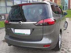 Szary Używany 2018 Opel Zafira Minivan | 49 999 zł (Uczciwa cena)