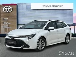 Biały Używany 2023 Toyota Corolla Comfort Kombi | 103 500 zł (Dobra cena)
