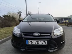 Czarny Używany 2014 Ford Focus Kombi | 18 900 zł (Uczciwa cena)