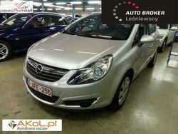 Srebrny Używany 2010 Opel Corsa Hatchback | 29 400 zł