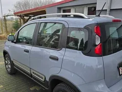 Srebrny Używany 2019 Fiat Panda 4x4 Hatchback | 18 000 zł