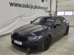 Czarny (metalik) Używany 2022 BMW 530 M Sport Sedan/Limuzyna | 200 000 zł (Dobra cena)