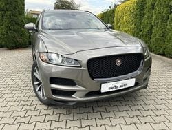 Szary (metalik) Używany 2018 Jaguar F-Pace SUV | 99 800 zł (Dość drogi)