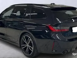 Czarny (metalik) Używany 2023 BMW 320 M Sport Sedan/Limuzyna | 199 999 zł