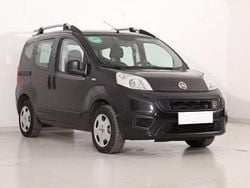 Czarny Używany 2018 Fiat Qubo Trekking Minivan | 27 499 zł