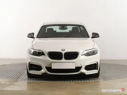 Biały Używany 2022 BMW M240 M Sport Coupe | 153 500 zł