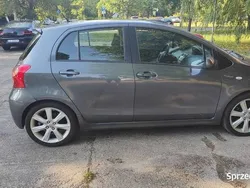 Szary Używany 2007 Toyota Yaris Hatchback | 16 000 zł (Uczciwa cena)