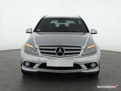 Srebrny Używany 2009 Mercedes C350 Kombi | 23 999 zł