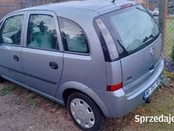 Niebieski Używany 2006 Opel Meriva Minivan | 8900 zł