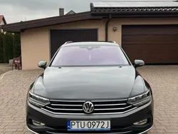 Ciemny grafit Używany 2019 VW Passat Elegance Kombi | 99 900 zł