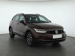 Brązowy Używany 2021 VW Tiguan SUV | 111 999 zł (Drogi)