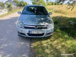 Niebieski Używany 2004 Opel Astra Kombi | 6200 zł