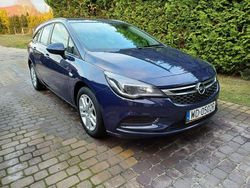 Granatowy Używany 2016 Opel Astra Kombi | 21 999 zł (Dobra cena)