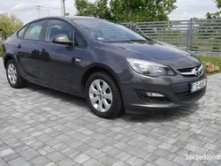 Używany 2016 Opel Astra | 33 000 zł