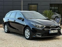Czarny (metalik) Używany 2022 Kia Ceed Kombi | 56 800 zł (Uczciwa cena)