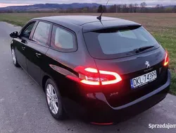 Czarny Używany 2020 Peugeot 308 Kombi | 53 505 zł (Drogi)