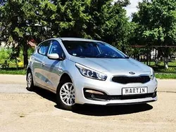 Srebrny Używany 2015 Kia Ceed Hatchback | 39 500 zł (Uczciwa cena)