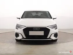 Biały Używany 2023 Audi A3 Hatchback | 105 999 zł (Dość drogi)
