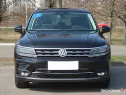 Czarny Używany 2018 VW Tiguan SUV | 84 999 zł (Dość drogi)
