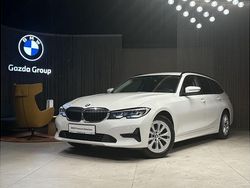 Biel alpejska Używany 2022 BMW 318 Advantage Kombi | 97 900 zł (Uczciwa cena)