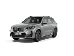 Srebrny space metalizowany Używany 2024 BMW X1 Luxury Line SUV | 179 900 zł (Uczciwa cena)