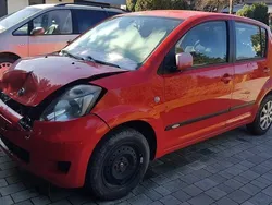 Czerwony Używany 2008 Daihatsu Sirion Hatchback | 4500 zł (Dobra cena)