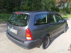 Używany 2001 Ford Focus Kombi | 2500 zł (Dość drogi)