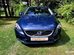 Granatowy Używany 2014 Volvo V40 Kombi | 31 800 zł (Uczciwa cena)