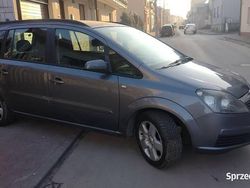 Używany 2005 Opel Zafira Minivan | 8900 zł (Dobra cena)