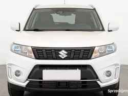 Biały Używany 2019 Suzuki Vitara SUV | 83 500 zł (Dość drogi)