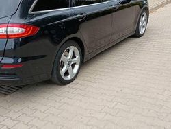Czarny Używany 2015 Ford Mondeo Kombi | 39 000 zł (Uczciwa cena)