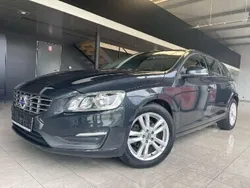 Inny kolor Używany 2014 Volvo V60 Kombi | 34 500 zł (Uczciwa cena)