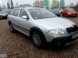 Srebrny (metalik) Używany 2007 Skoda Octavia Scout 4x4 Sedan/Limuzyna | 29 900 zł
